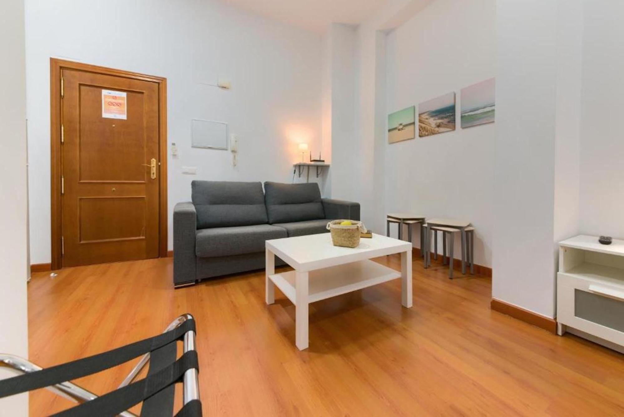 Apartments Holidays2Malaga City Center Luaran gambar