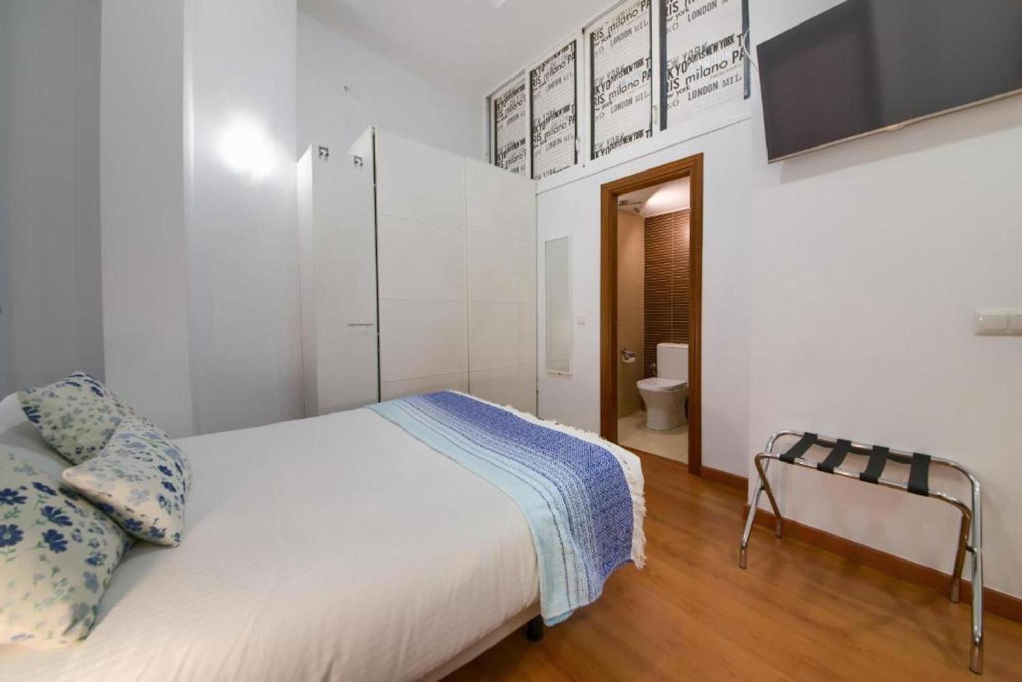 Apartments Holidays2Malaga City Center Luaran gambar