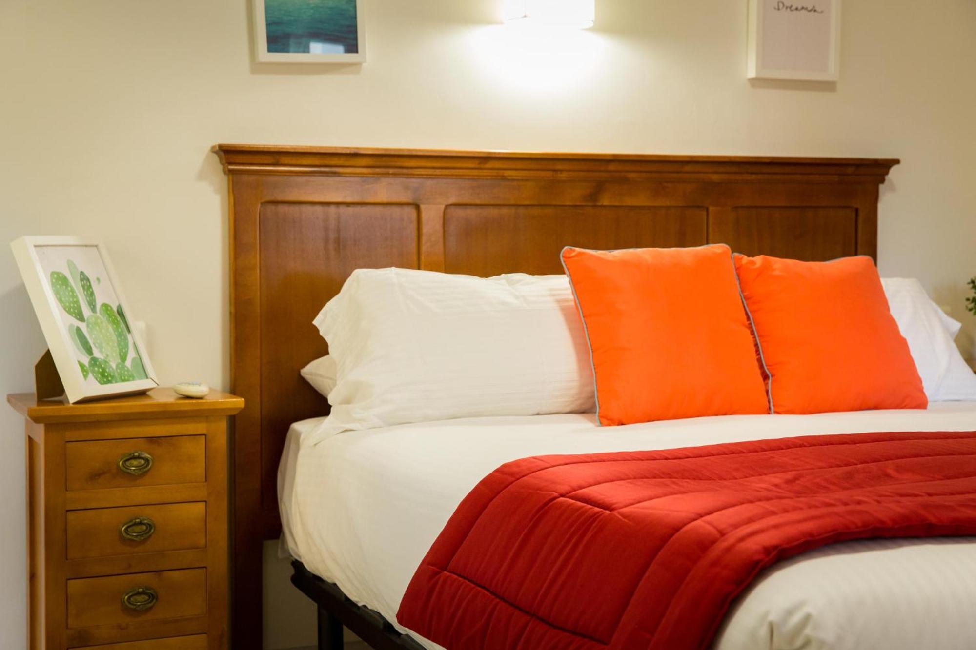 Apartments Holidays2Malaga City Center Luaran gambar