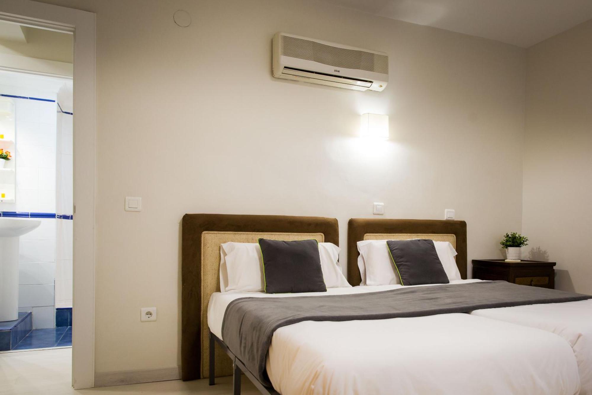 Apartments Holidays2Malaga City Center Luaran gambar