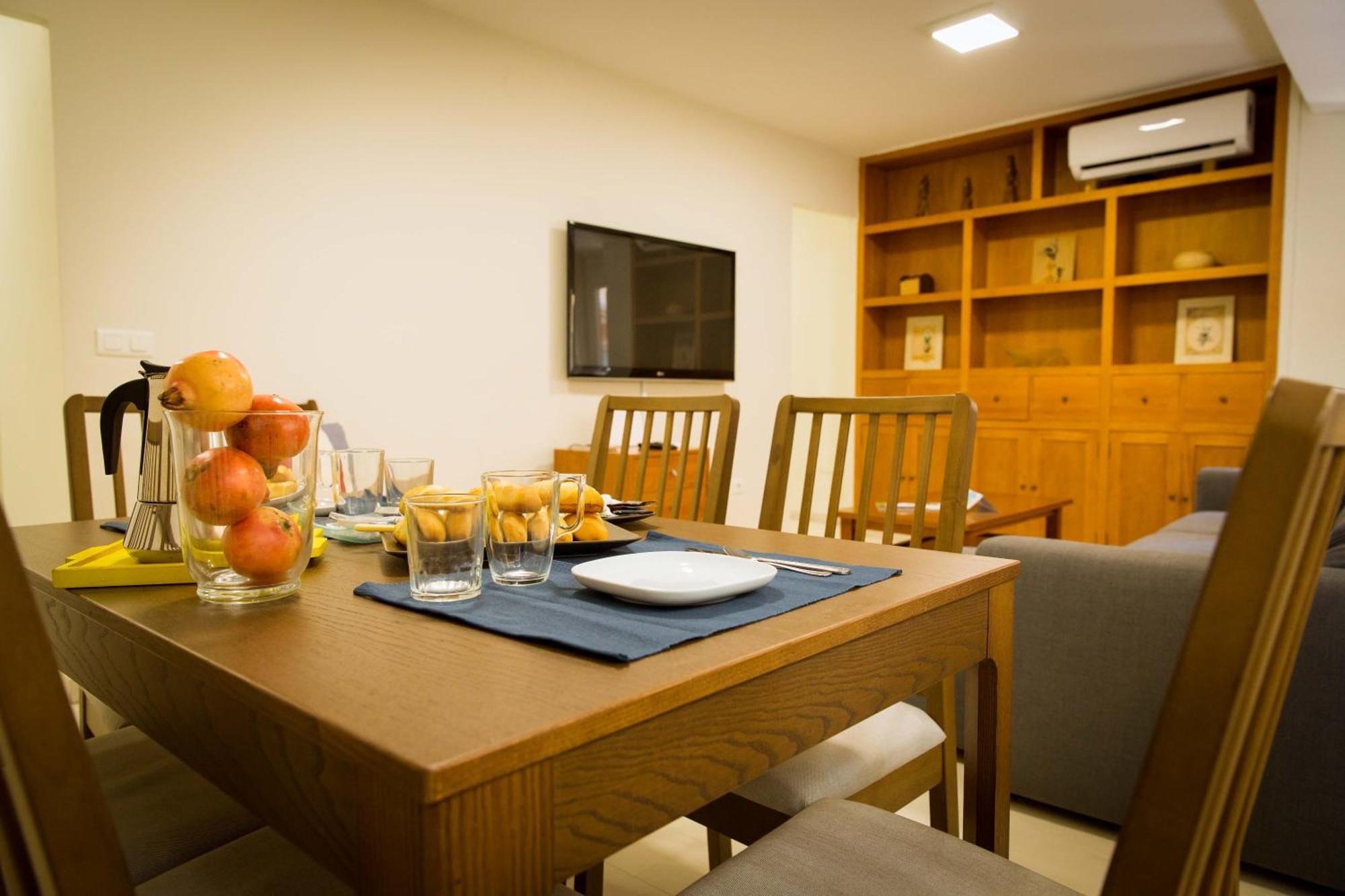 Apartments Holidays2Malaga City Center Luaran gambar